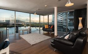 Titanic Marina View Apartment
